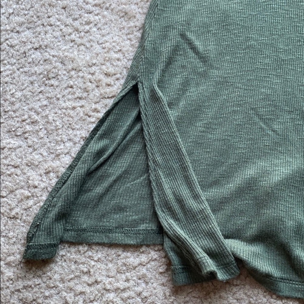 Green Tank - Picture 2 of 4